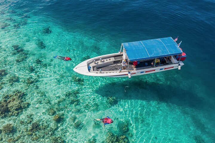 afternoon boat dive between mabul and kapalai
