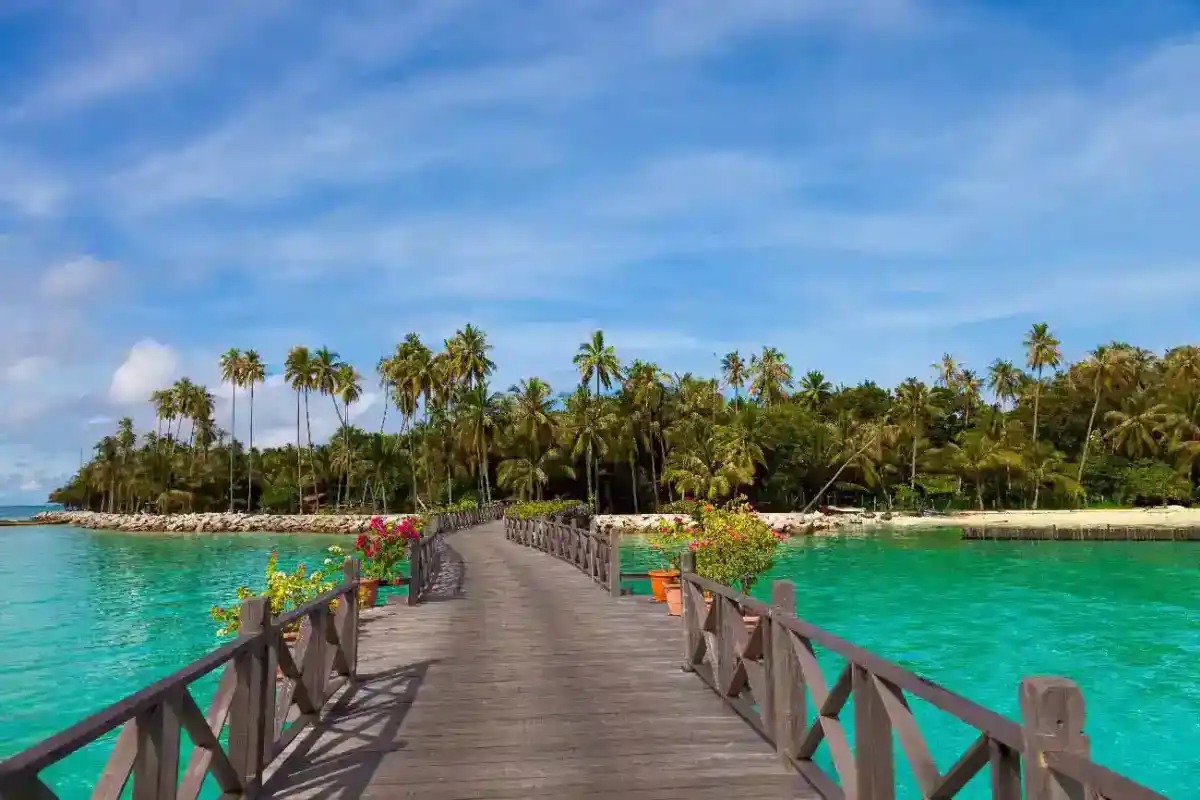 resort jetties along the mabul shoreline